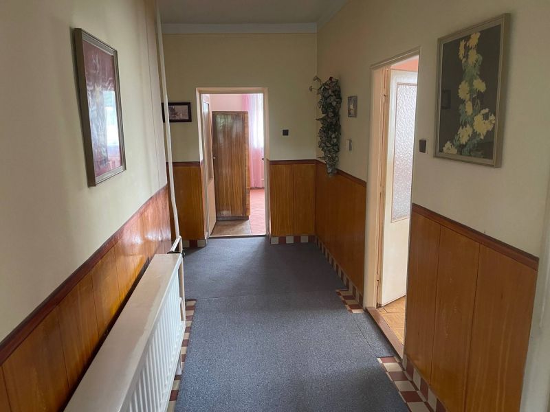 FOX - REZERVOVANÝ - 5 izbový dvojgeneračný RD * Brestovany - Horné Lovčice * - 8